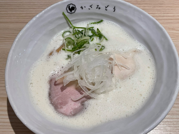 「濃厚塩　￥９５０」@らーめん かざみどりの写真