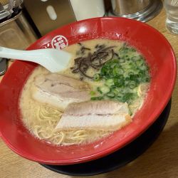 特製豚骨らーめん