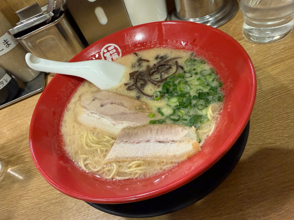 「特製豚骨らーめん」@豚骨ラーメン 福の軒の写真