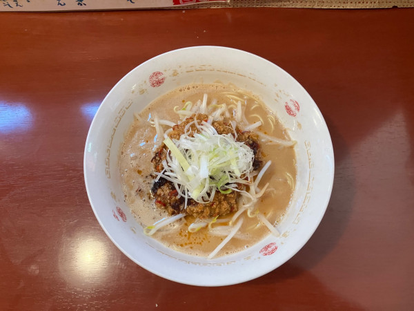 「担々麺 赤」@大丈夫屋紅蘭亭の写真
