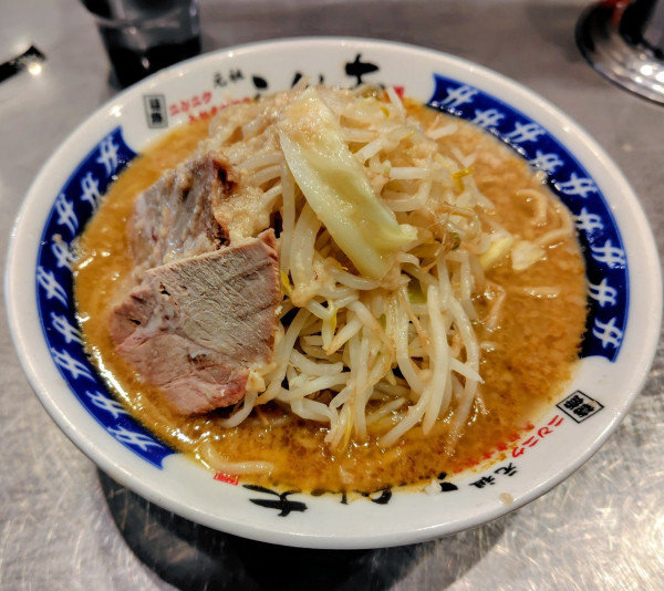 「カレーらーめん 1100円」@らーめん大 大森店の写真