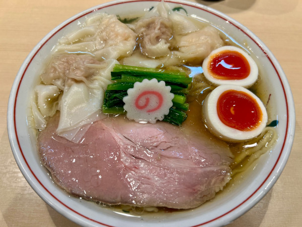 「全部入り白だしラーメン1550円」@キング製麺の写真
