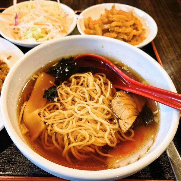 「チャーハン＋半ラーメン＋ザーサイ」@中華酒房 龍晶餃子の写真