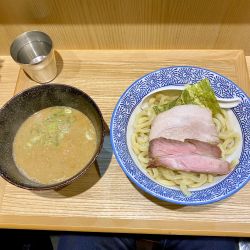 つけ麺大盛り。¥1200。