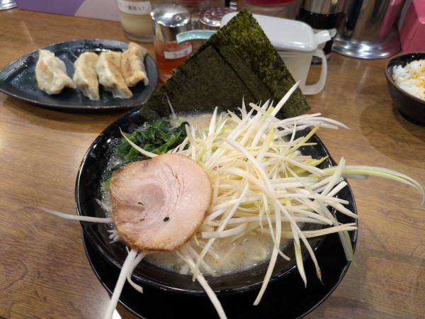 「ネギラーメン　塩」@横浜家系ラーメン 太田商店 MAXの写真