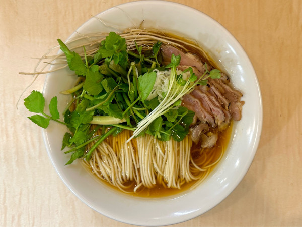 「★＜限定＞芹かしわそば🍜¥1,550」@食堂 七彩の写真