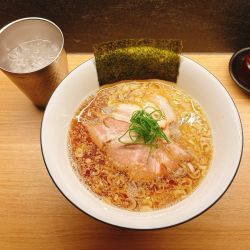 醤油ラーメン