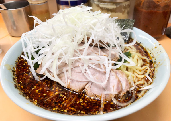 「地獄チャーシュー極上級2・1200円　ワカメ100円」@地獄ラーメン 田中屋の写真