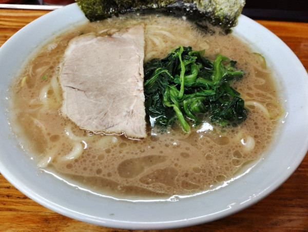 「並らーめん」@横濱家系らーめん 幸喜家の写真