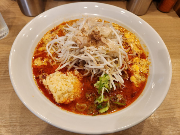 「限定 モツチゲラーメン」@麺屋 味方 蒲田店の写真