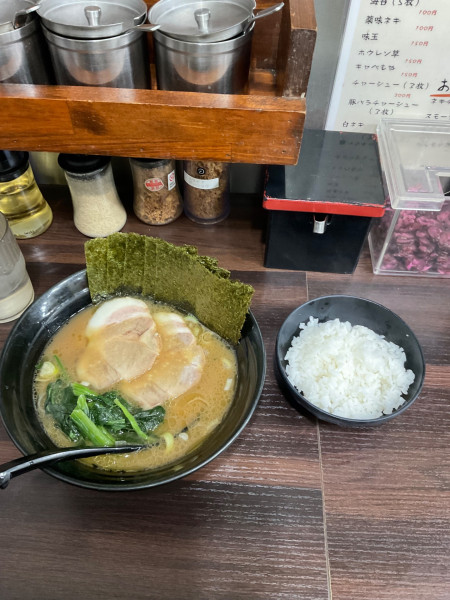 「ラーメン」@横浜家系ラーメン 家家家 錦糸町店の写真