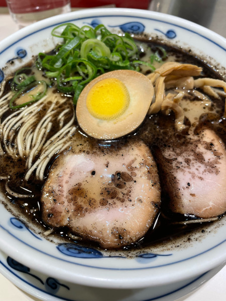 「渋英Black」@らあめん 渋英の写真