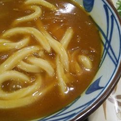 カレーうどん 並 640円＋いなり 150円