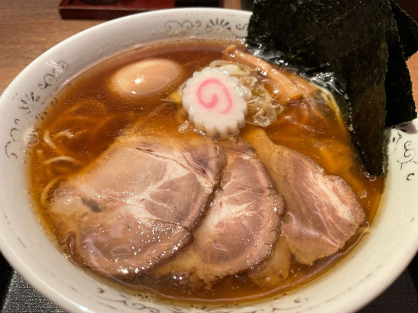 「特製中華そば」@中華そば 勝本の写真