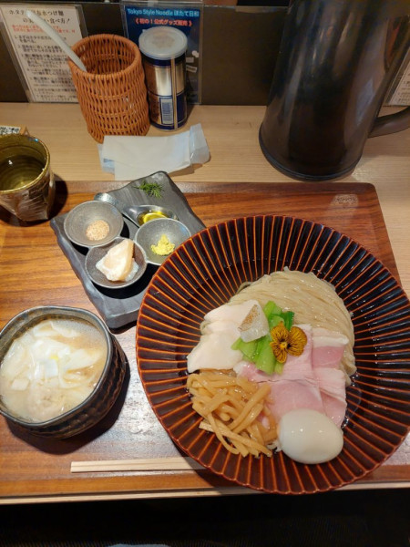 「特製帆立の昆布水つけ麺 黒 大盛＋帆立と佃煮ご飯」@Tokyo Style Noodle ほたて日和の写真
