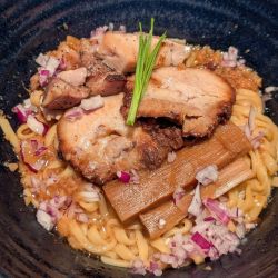 突発限定背脂醤油まぜそば