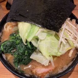 ラーメン、キャベツ、ネギ