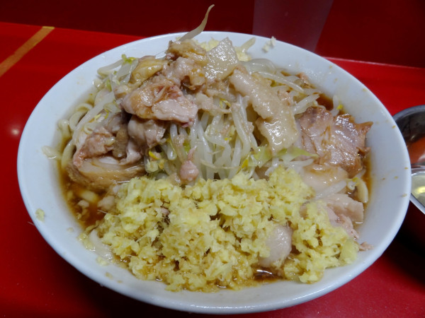 「小950円YsNA🥚100円🫚50円」@ラーメン二郎 越谷店の写真