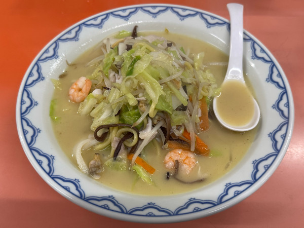 「ちゃんぽん　1050円」@あっちゃん亭の写真