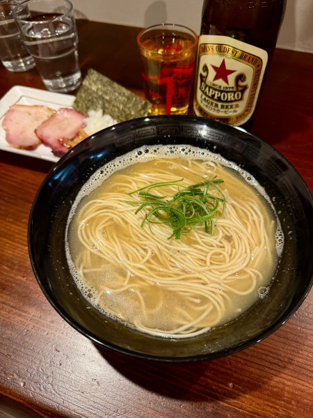 「牡蠣煮干らーめん」@麺rabo万歳の写真