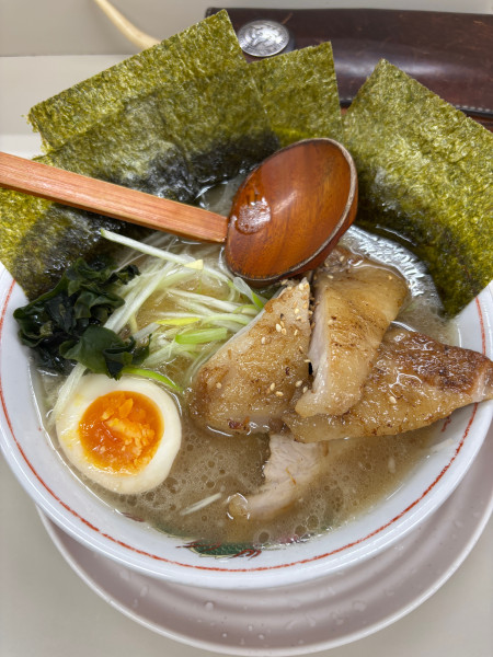 「豚トロラーメン➕麺固め850円」@ラーメンショップ 希望ヶ丘店の写真