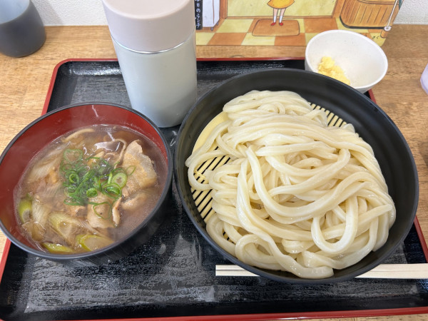 「ずるびきうどん　980円」@駅うどん 牛久店の写真