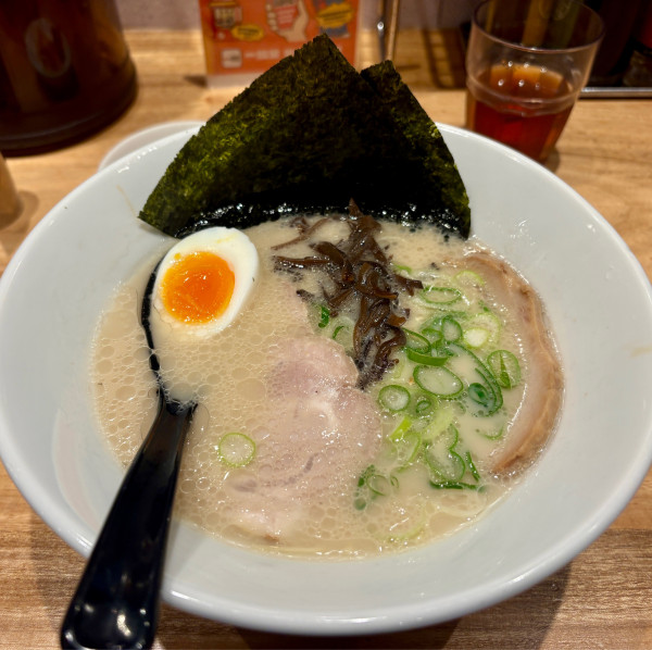 「極・白丸元味」@博多一風堂 明大前店の写真