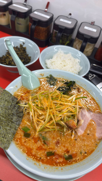 「辛味噌　ネギラーメン」@ラーメンショップ◯化 つくば店の写真