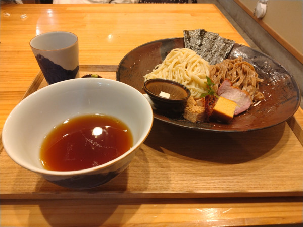 「つけ麺(しょうゆ味)+お出汁割り(にぼし)」@飯田商店 湯河原本店の写真