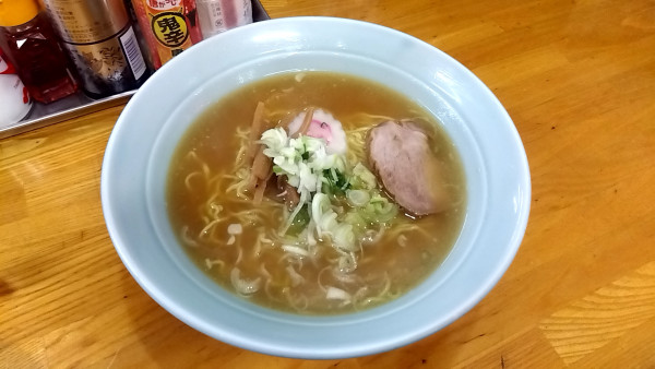 「ラーメン（半チャーハンセット　１，１００円）」@ラーメン じゃんぼの写真