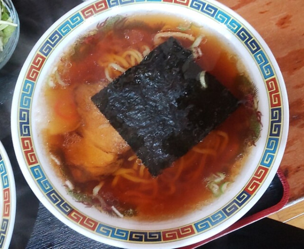 「日替わり丼 800円 ・半ラーメン」@天龍坊の写真