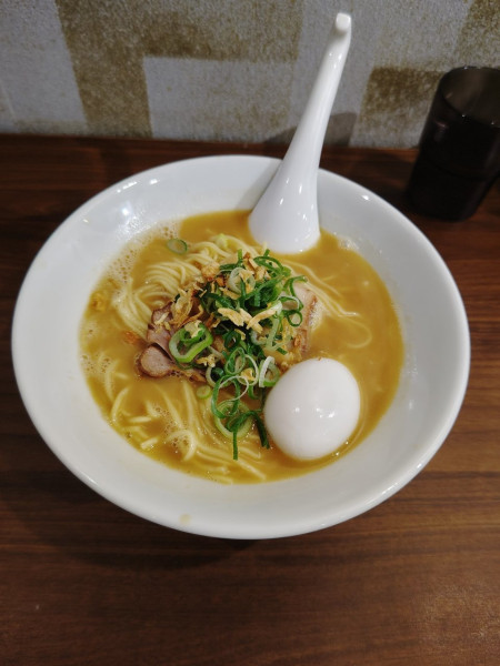 「鶏白湯そば(930円)」@鶏白湯 賚神の写真