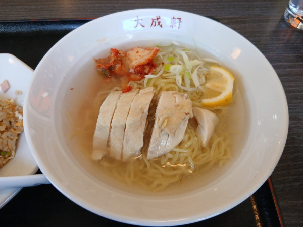 「冷やしとりそばと半チャーハンセット 880円」@中華料理 大成軒の写真