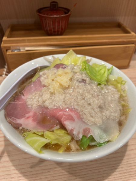 「たっぷり野菜の背脂中華そば」@中華そば かけ橋の写真