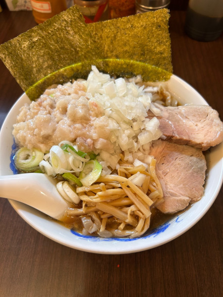 「中華そば + 身入り + ニンニク」@手打ち中華そば 酒田の写真