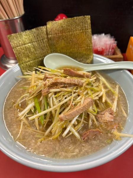「ネギラーメン　中」@ラーメンショップ つくば店の写真
