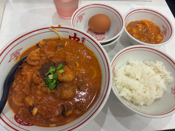 「【限定】爆々麺10辛、定食、生卵」@蒙古タンメン 中本 渋谷店の写真