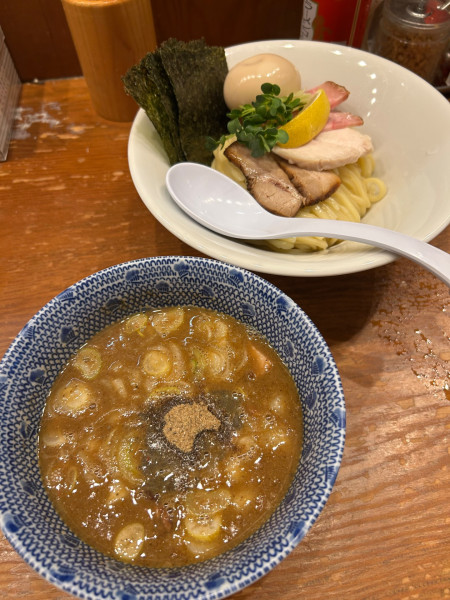 「煮干しつけ麺」@麺や百日紅の写真