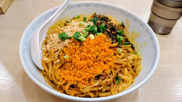 「四川汁無し担々麺(中辛･特盛)」@本格四川料理 麻辣先生  高輪ゲートウェイ店の写真