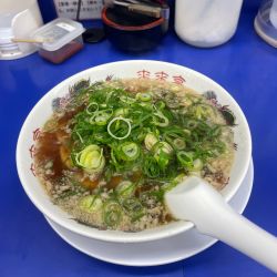 ラーメン(ネギ多め、スープ濃い目)