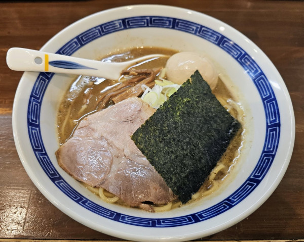 「ラーメン麺少なめ」@麺屋 青の写真