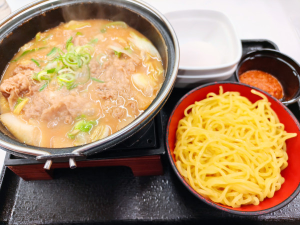 「牛肉玉ラーメン鍋」@吉野家 巣鴨南口店の写真