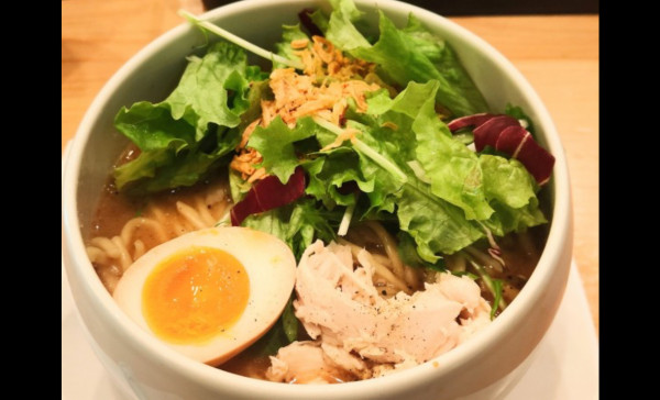 「鶏白湯ラーメン」@鶏白湯麺 蔭山 高田馬場店の写真