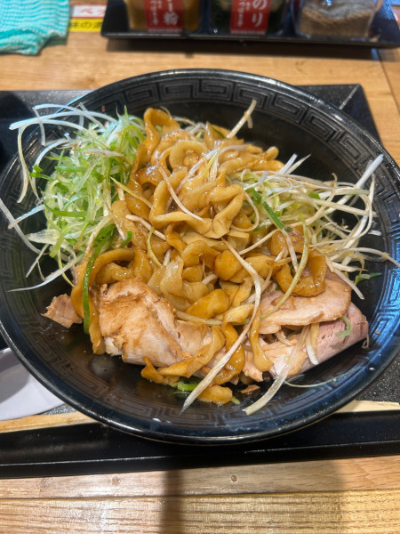 「ネギ油そば　1,080円」@麺屋 つばき亭の写真