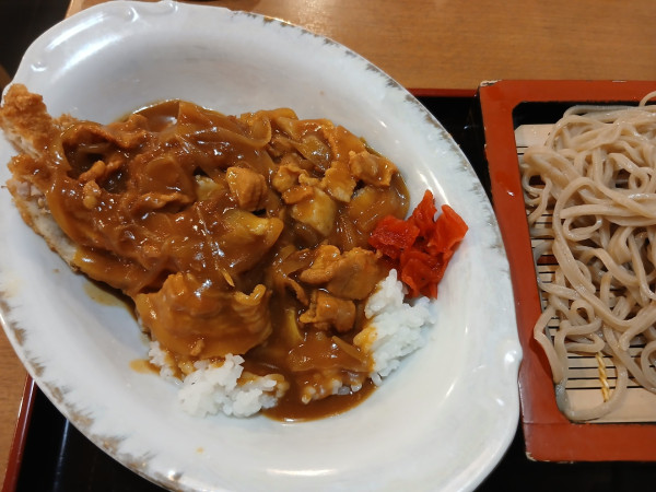 「ミニカツカレーともり蕎麦セット 1200円」@そば処 大橋屋の写真