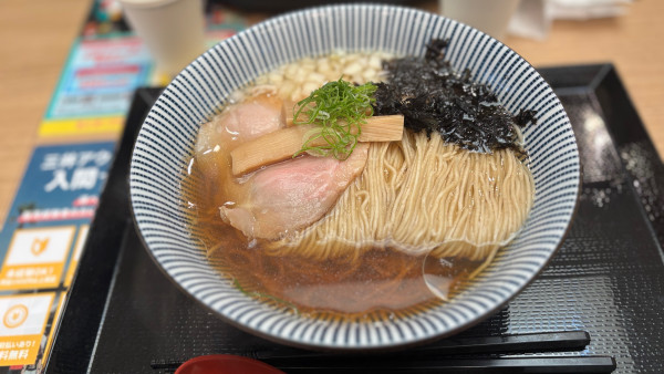 「牡蠣そば」@中華そば よしかわ 三井アウトレットパーク入間店の写真