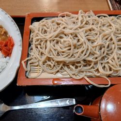 もり蕎麦とミニカツカレーセット 1200円