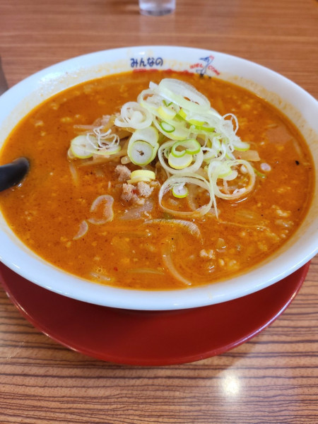 「辛口白みそらーめん」@テンホウ 南宮店の写真