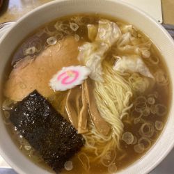 ワンタン麺