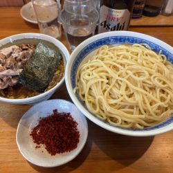 アサヒスーパードライ中瓶〜つけチャーシュー中　辛味